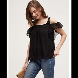 Maeve
Nava Off-The-Shoulder top